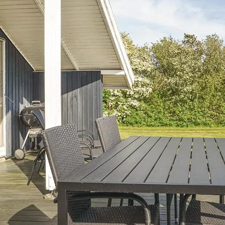 Holiday home Pet Friendly In With Kitchen Vestervig